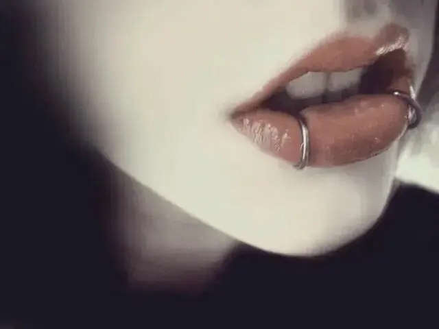 西檬之家字母圈中的spank是什么？如何安全愉快地体验这种实践？ 一